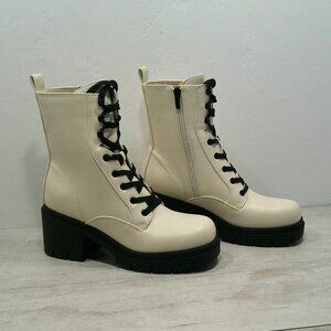 Nine West Juna Faux Leather Platform Grunge Combat Lace-up Boots Ivory Size 9.5
